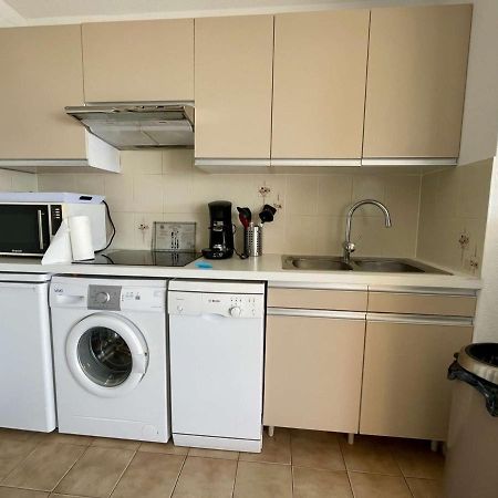 Superbe Apt 2P Front De Mer Pour 4 Pers Avec Terrasse - Cavalaire-Sur-Mer - Fr-1-226B-162 Bagian luar foto