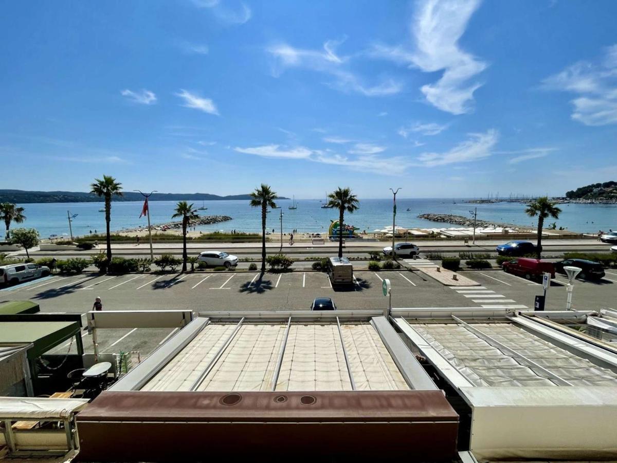 Superbe Apt 2P Front De Mer Pour 4 Pers Avec Terrasse - Cavalaire-Sur-Mer - Fr-1-226B-162 Bagian luar foto