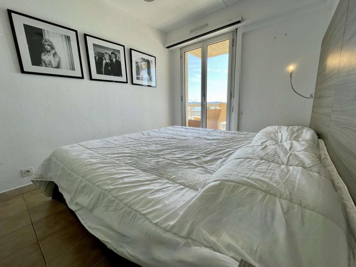 Superbe Apt 2P Front De Mer Pour 4 Pers Avec Terrasse - Cavalaire-Sur-Mer - Fr-1-226B-162 Bagian luar foto