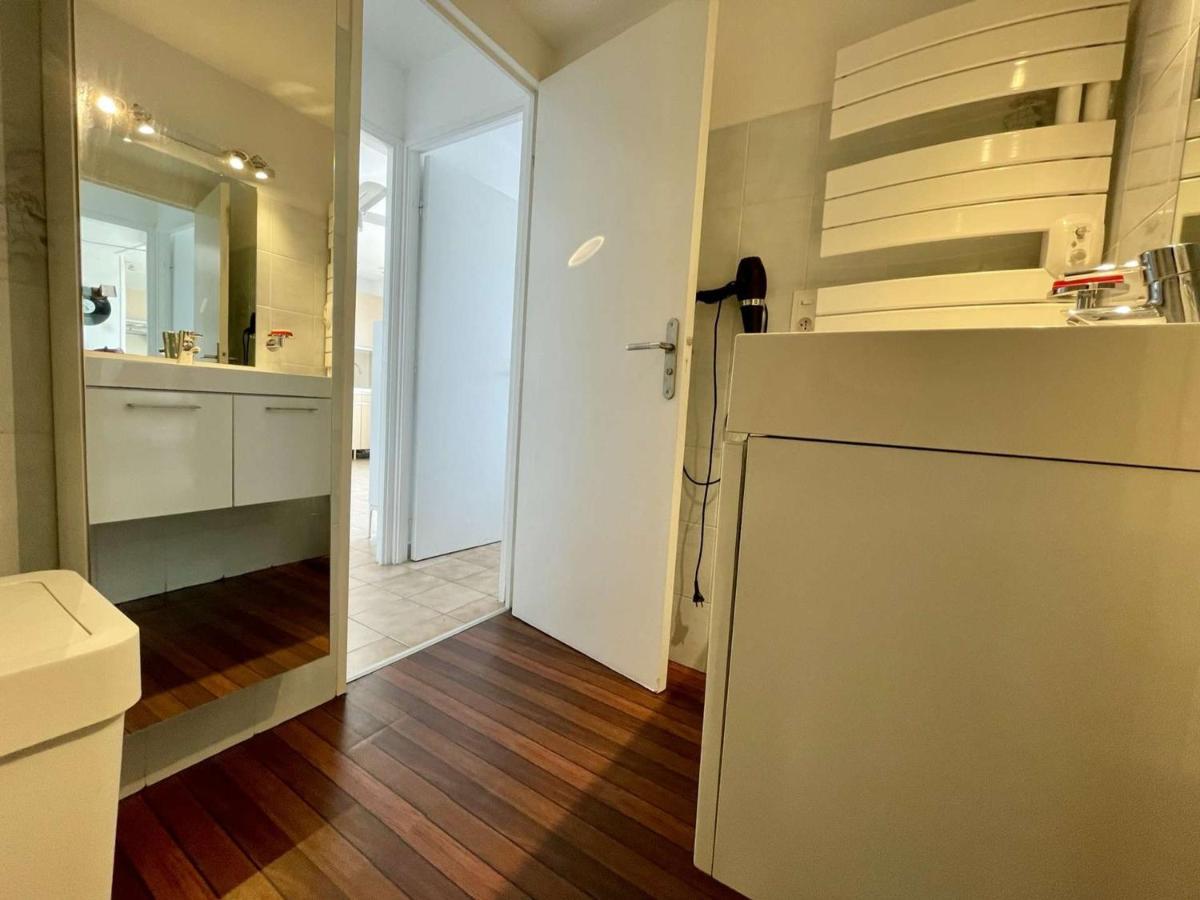 Superbe Apt 2P Front De Mer Pour 4 Pers Avec Terrasse - Cavalaire-Sur-Mer - Fr-1-226B-162 Bagian luar foto